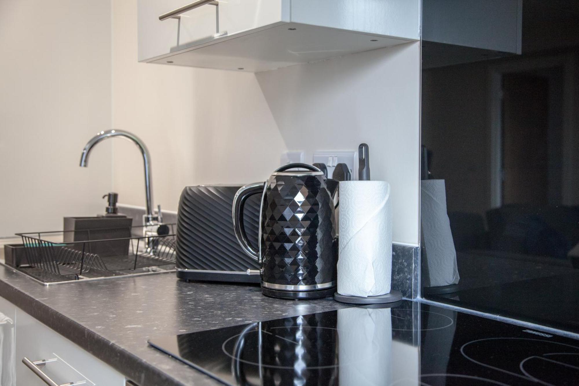 Modern 2Bd Apartment In Manchester City Экстерьер фото