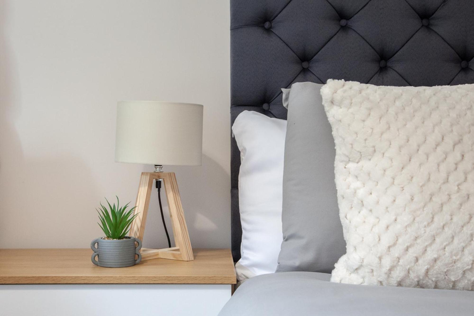 Modern 2Bd Apartment In Manchester City Экстерьер фото