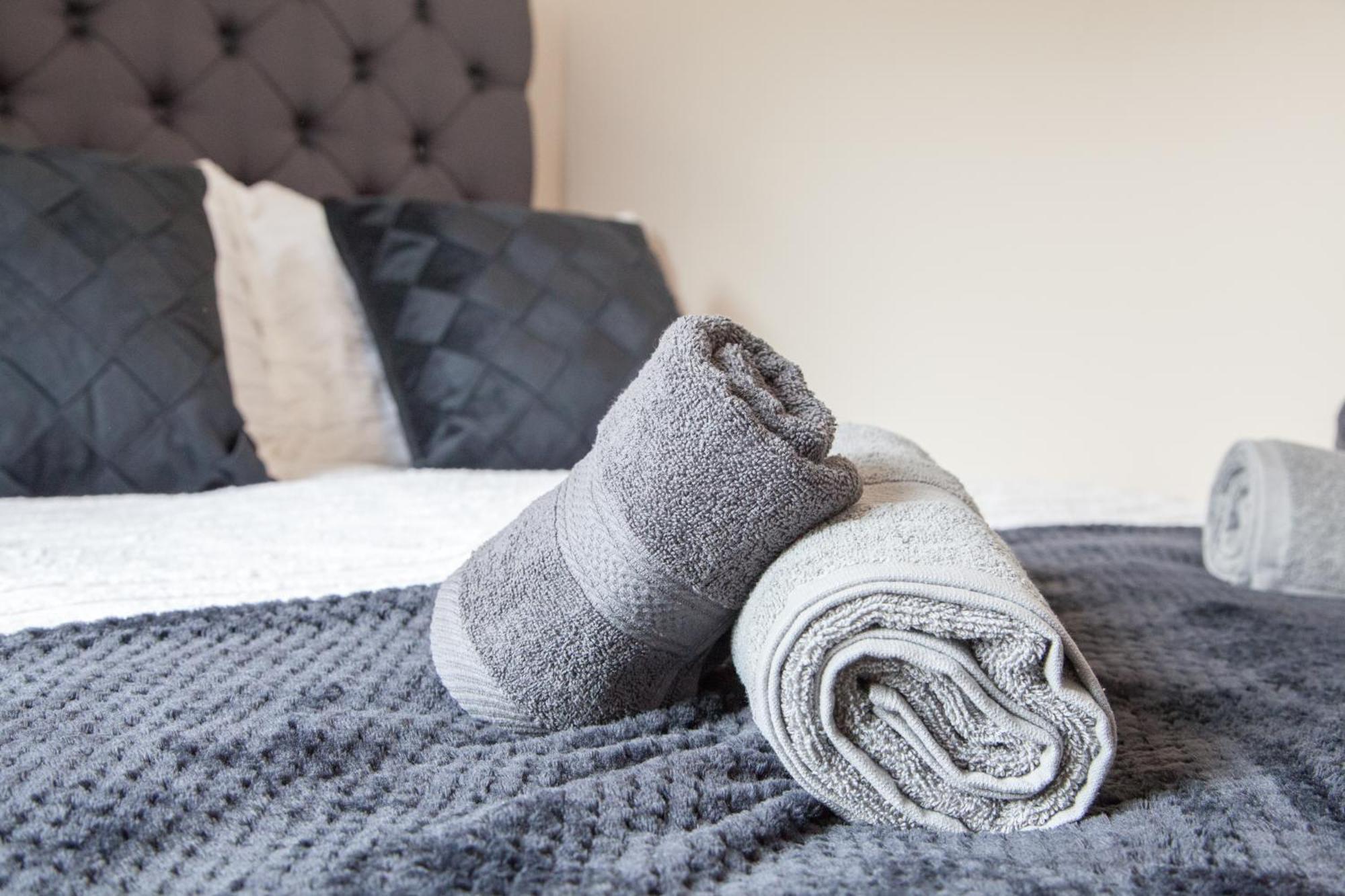 Modern 2Bd Apartment In Manchester City Экстерьер фото
