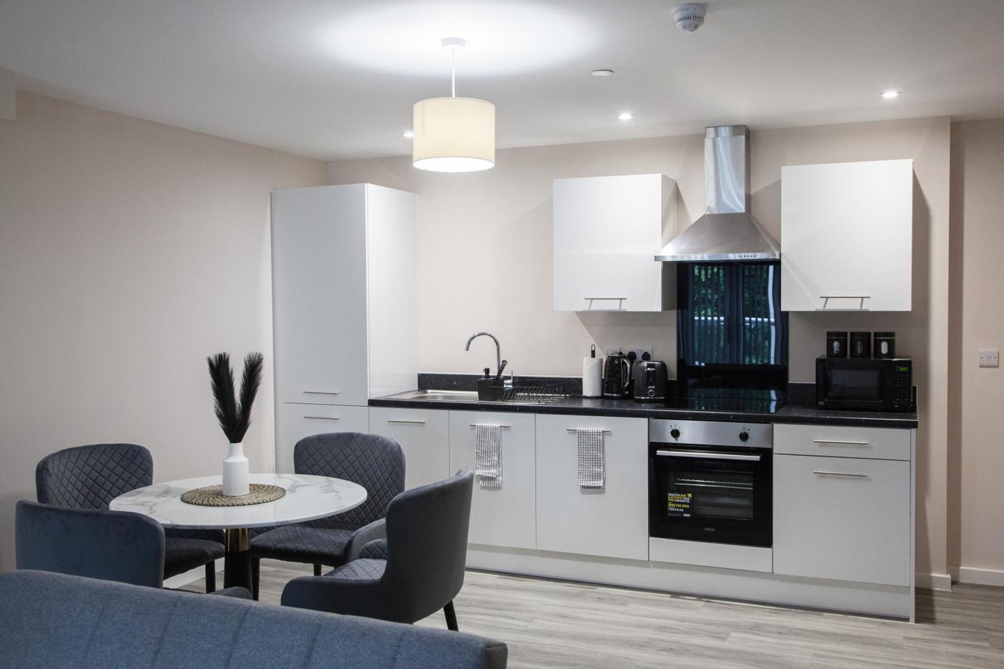 Modern 2Bd Apartment In Manchester City Экстерьер фото